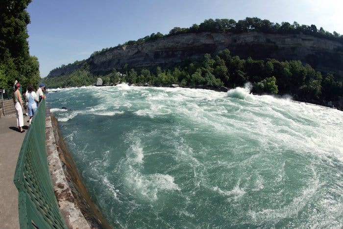 Le Cascate del Niagara dal White Water Walk