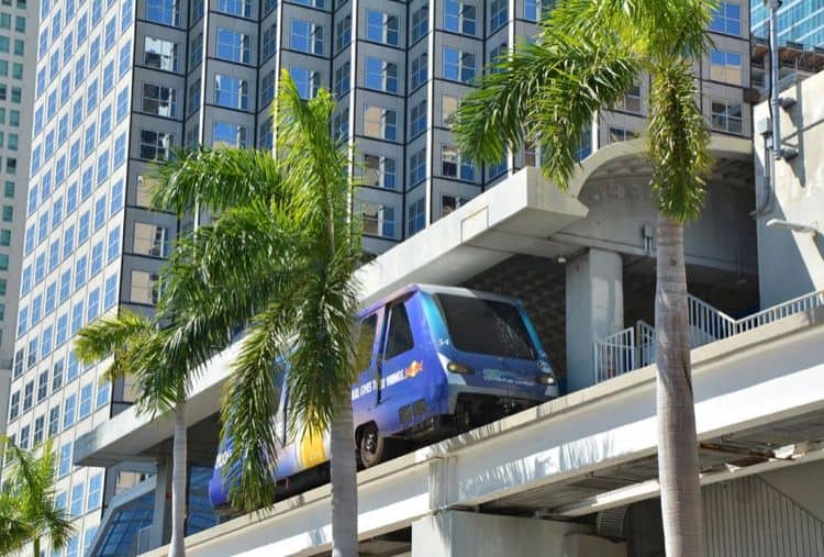 Come muoversi a Miami: il metromover
